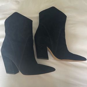 Dolce Vita black Western inspo boots